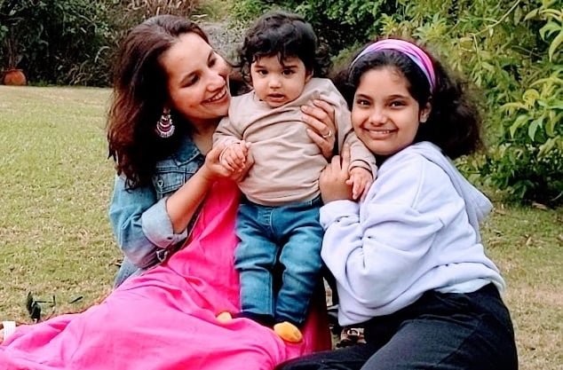 -	Restarting career post maternity break_Shilpa Devgan with her children
