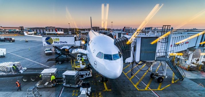 Airbus-A330300-at-JFK-International-Airport-000022830961_Full_featured-