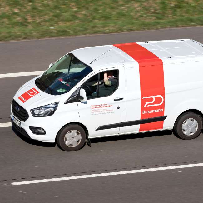 Dussmann vehicle on the road
